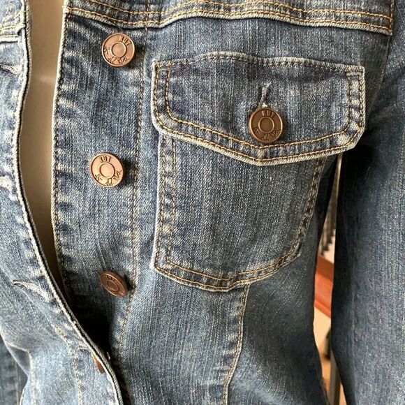 KutFrom The Kloth Denim Jacket Helena Size XS - Picture 2 of 9